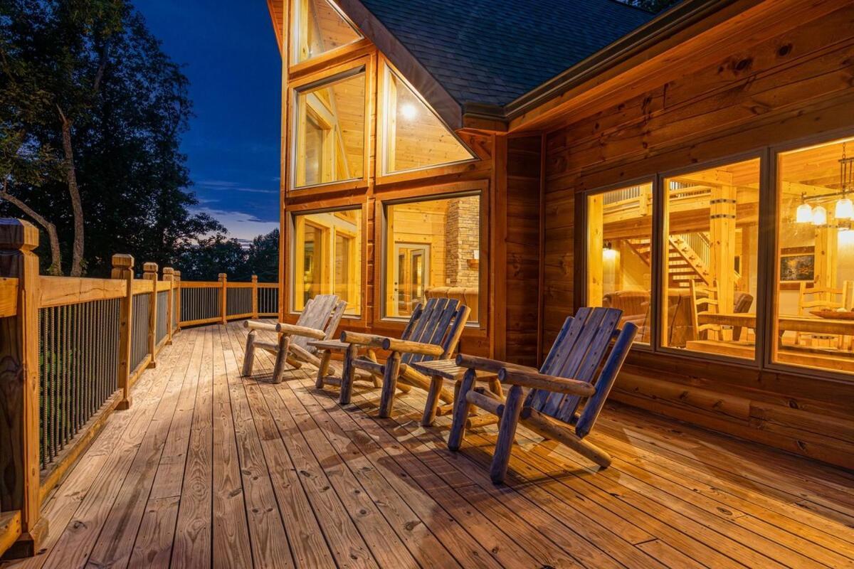 Firefly Cove - Private Theater And Mountain Views! Villa Sevierville Exteriör bild